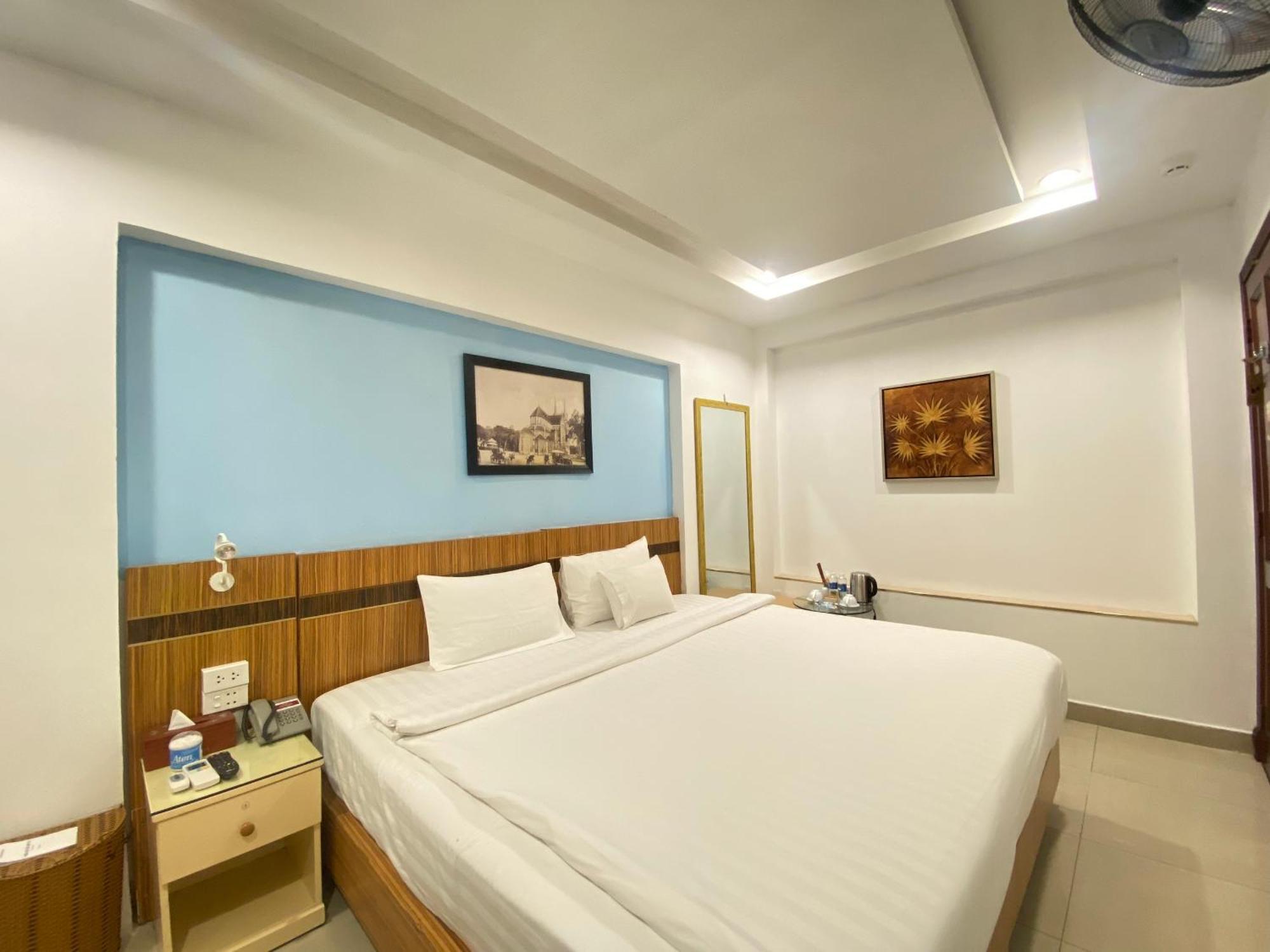 A25 Hotel - 13 Bui Thi Xuan Хошимин Экстерьер фото