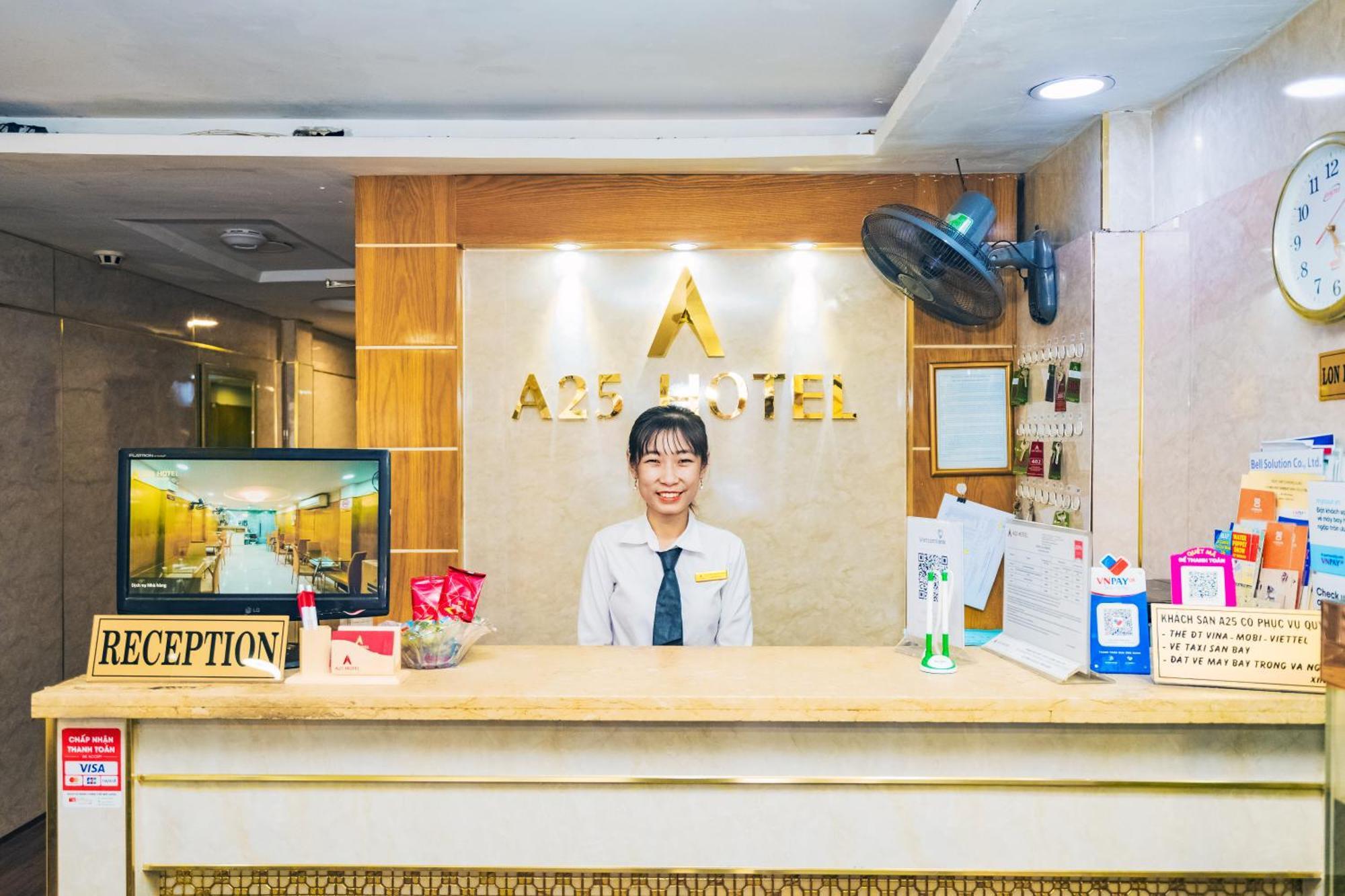 A25 Hotel - 13 Bui Thi Xuan Хошимин Экстерьер фото
